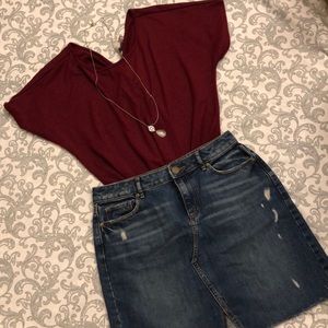 Loft Blouse with twist back design💕🌸